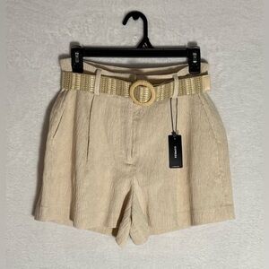Express Cream High Waist Women's Shorts with Gold Belt